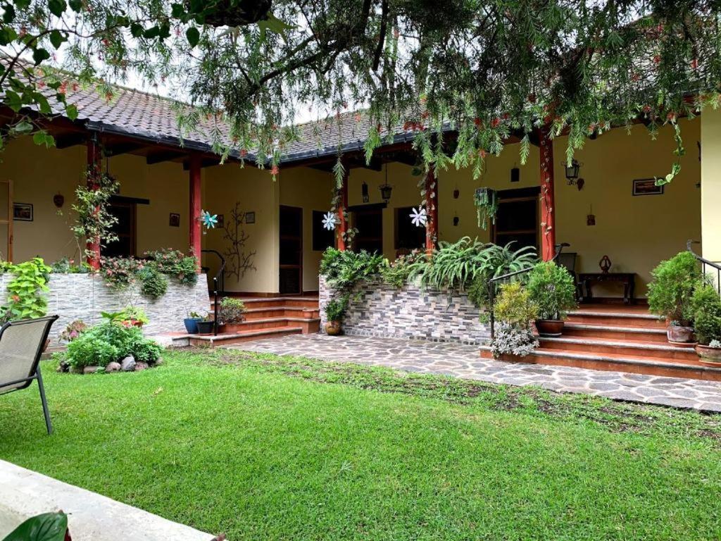 Villas Jabel Tinamit Panajachel Exterior foto